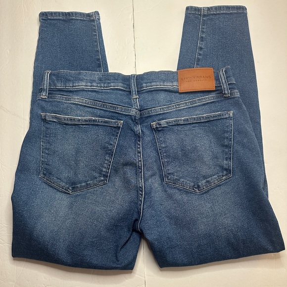 NWOT Lucky Brand Mid Rise Skinny Ava Ankle Size 12/31 - Picture 1 of 9